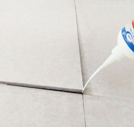 前进瓷砖空鼓维修公司分享卫生间瓷砖脱落的原因可能有以下几点